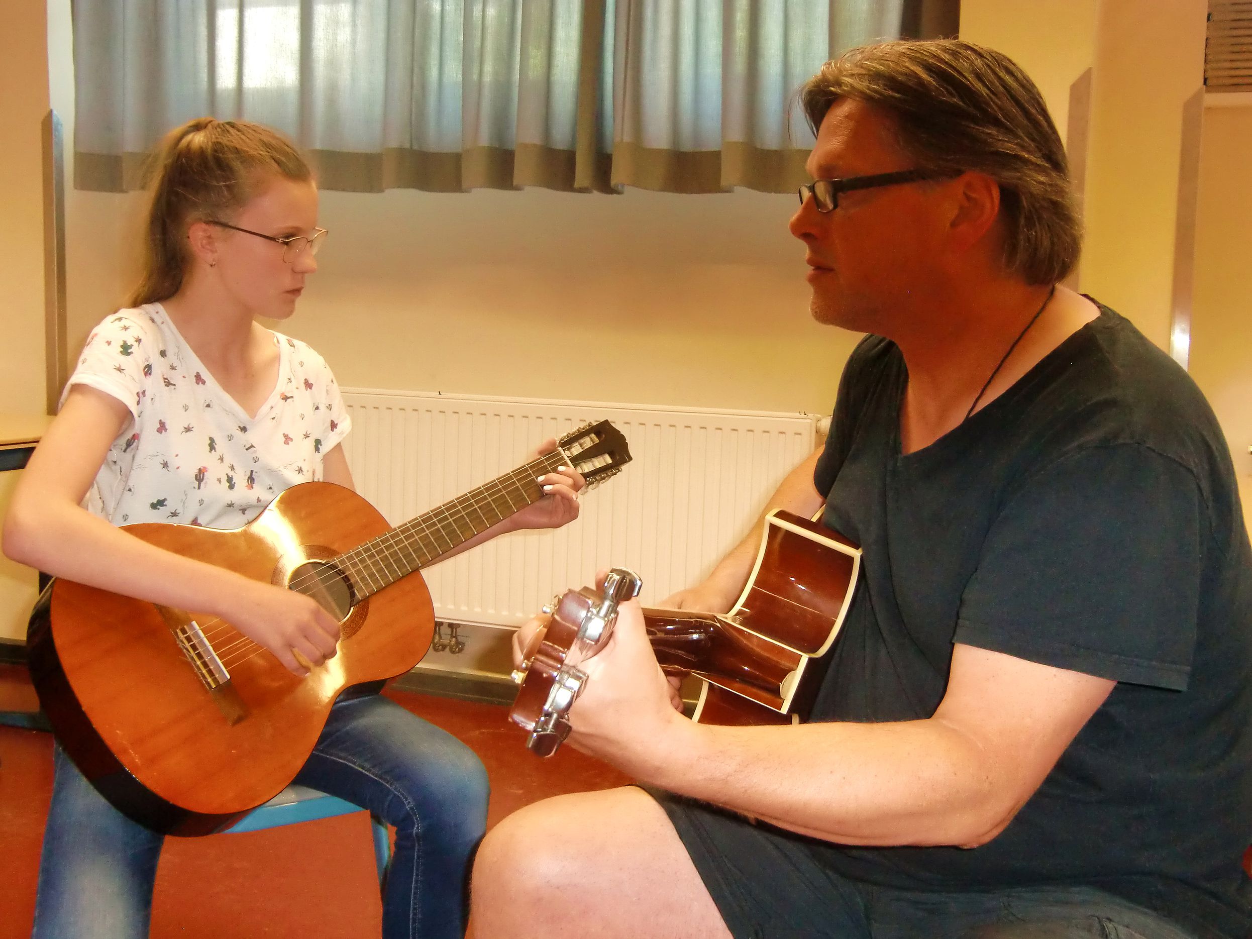Gitarrenunterricht in der Musikschule Diehn